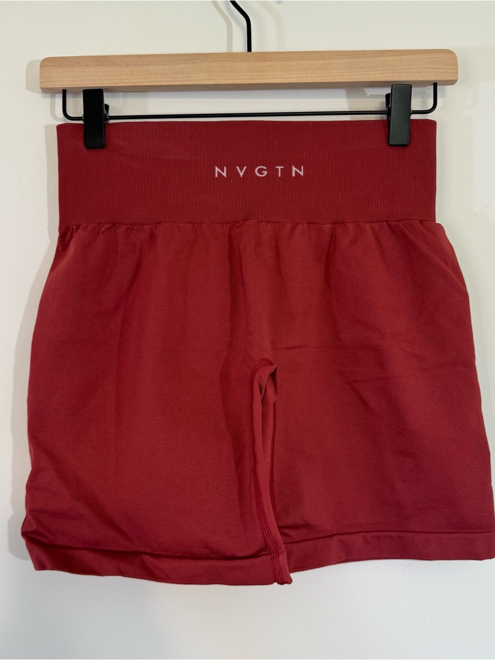 NVGTN Red Seamless High Waisted Bike Shorts Women's Size Small